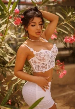Üniversiteli Escort Olarak Düzenli Müşterilerim ve Aramızdaki Güven